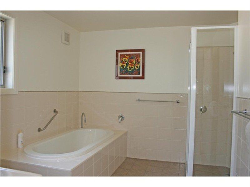 28A Sanctuary Place, Catalina NSW 2536