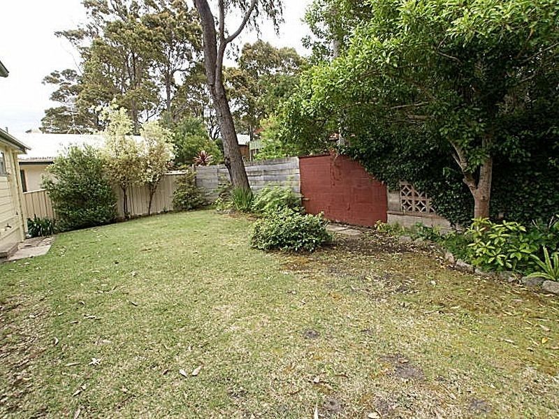 21 Denham Avenue, Denhams Beach NSW 2536