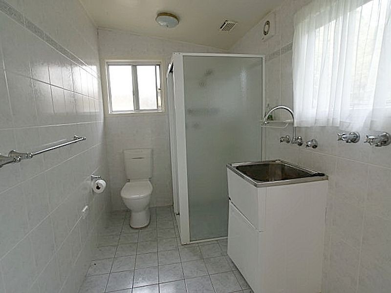 21 Denham Avenue, Denhams Beach NSW 2536