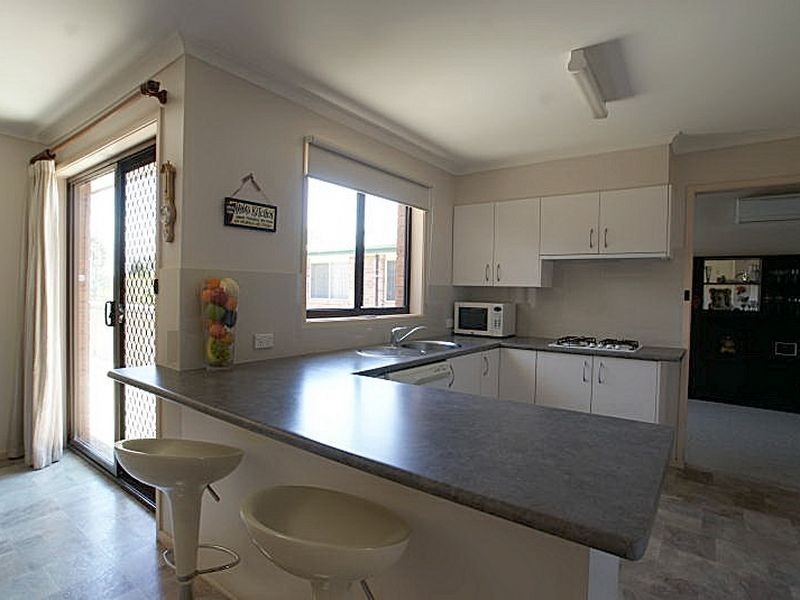 48 Riverview Crescent, Catalina NSW 2536