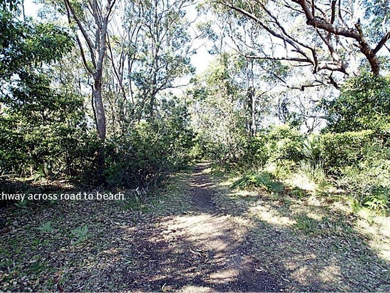 29 Canberra Avenue, South Durras NSW 2536