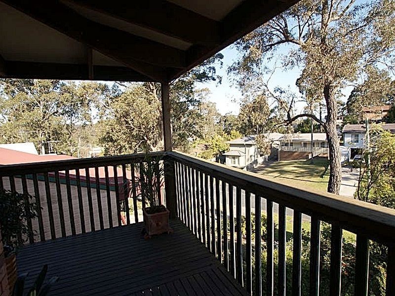 8 Wallarah Street, Surfside NSW 2536