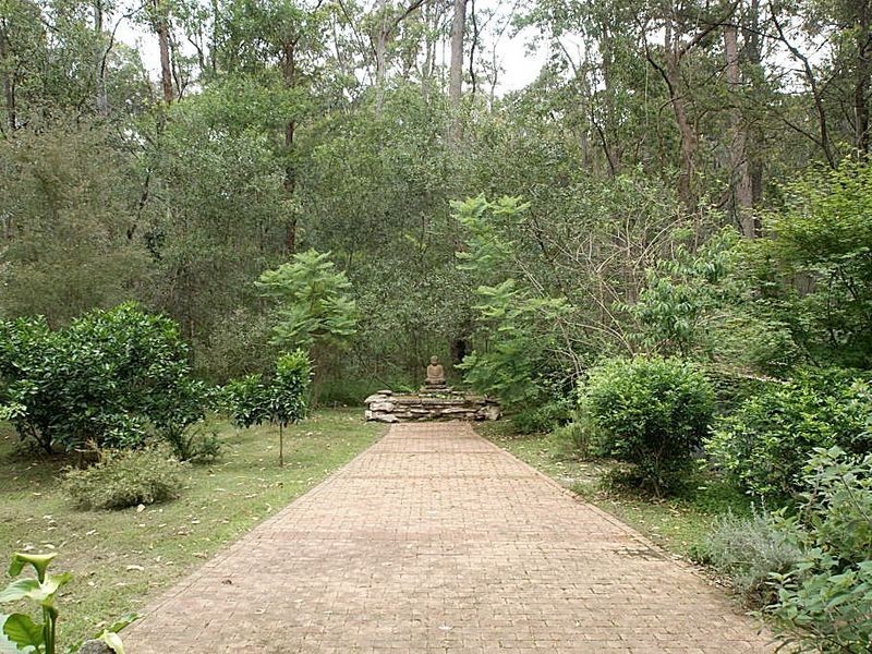 31 Buckenboura Road, Mogo NSW 2536