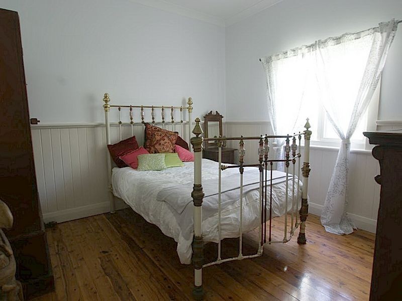 31 Buckenboura Road, Mogo NSW 2536