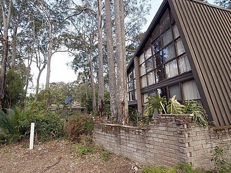 1 Pacific Street, Mossy Point NSW 2537