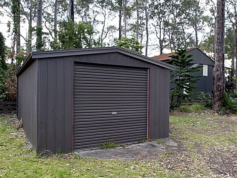 1 Pacific Street, Mossy Point NSW 2537