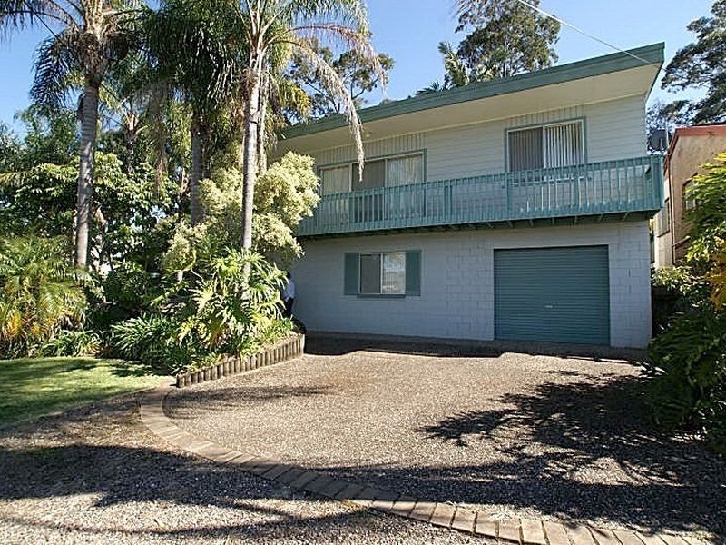 35 Timbara Cres, Surfside NSW 2536