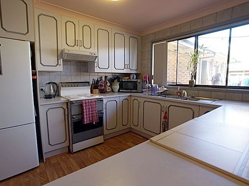 23 Belbowrie Parade, Maloneys Beach NSW 2536