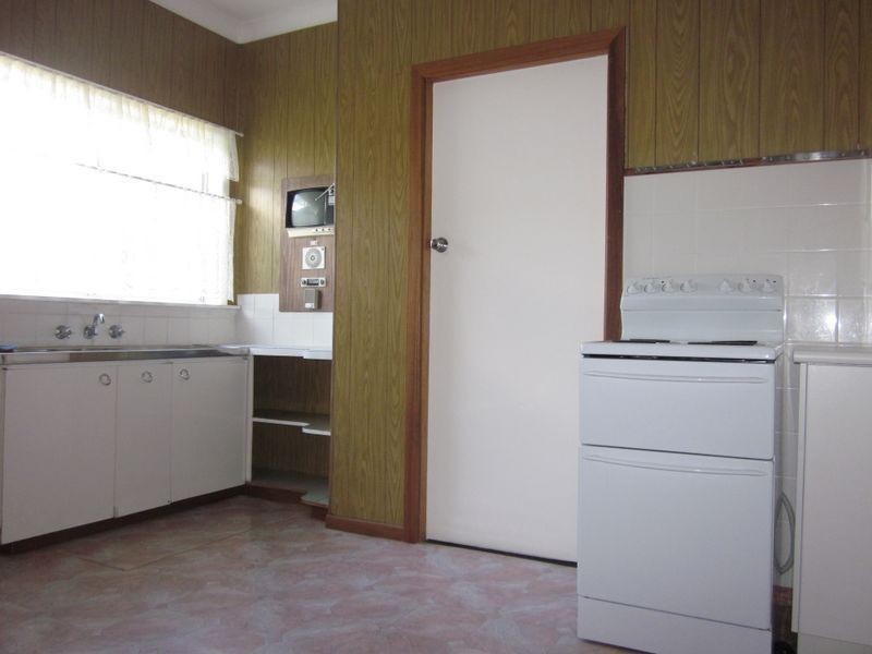 4 Avalon Street, Batemans Bay NSW 2536