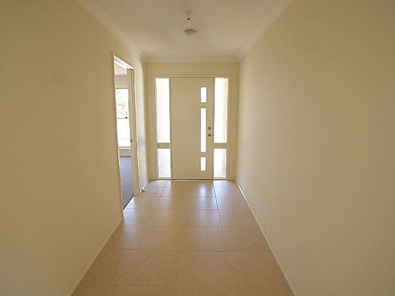 28 Broomfield Crescent, Long Beach NSW 2536