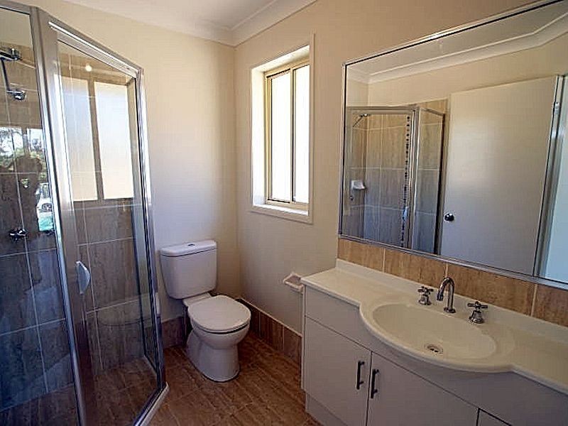 28 Broomfield Crescent, Long Beach NSW 2536