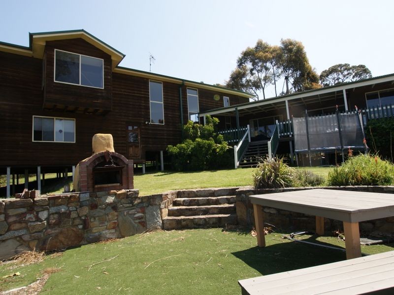 380 Phylis Price Drive North Head, Moruya NSW 2537