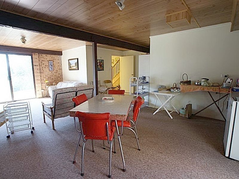 72 Cook Avenue, Surf Beach NSW 2536