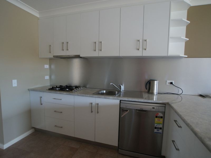 19A Catlin Ave, Batemans Bay NSW 2536