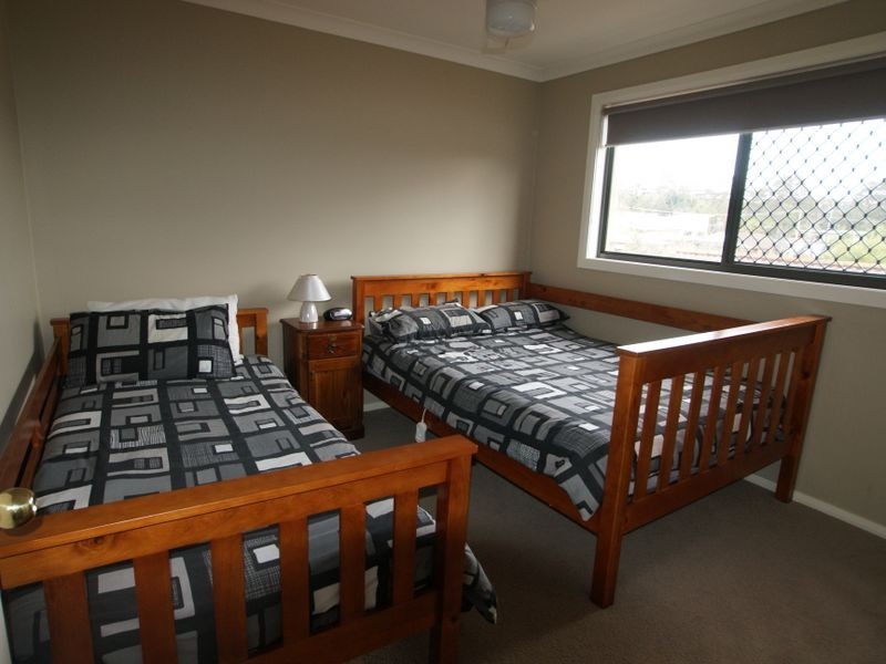19A Catlin Ave, Batemans Bay NSW 2536