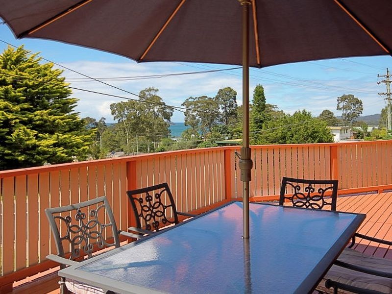 85 Berrima Parade, Surfside NSW 2536