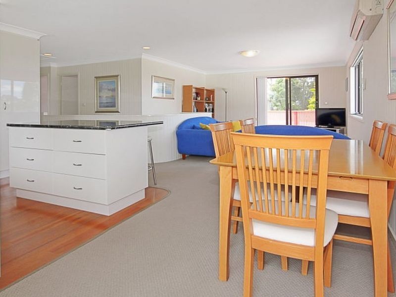 85 Berrima Parade, Surfside NSW 2536