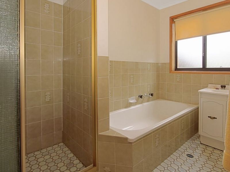 85 Berrima Parade, Surfside NSW 2536