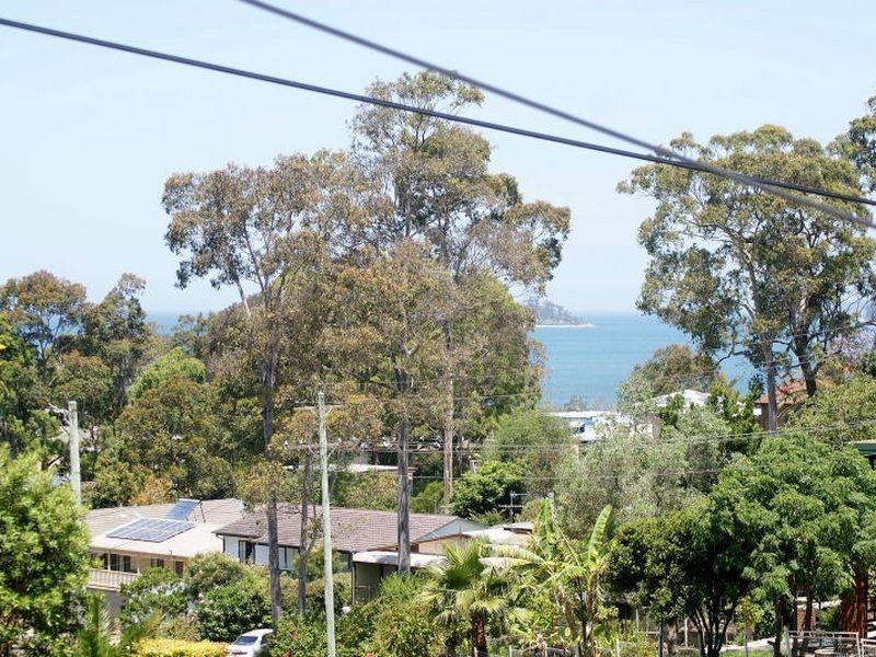 85 Berrima Parade, Surfside NSW 2536