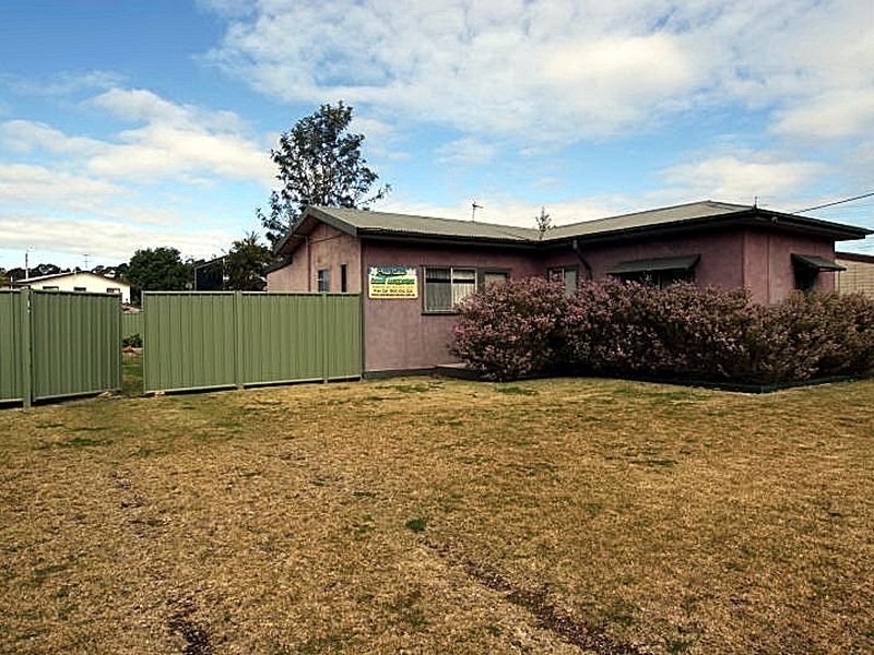 4 Avalon Street, Batemans Bay NSW 2536