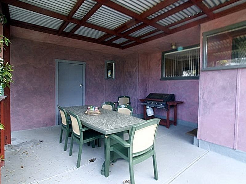 4 Avalon Street, Batemans Bay NSW 2536