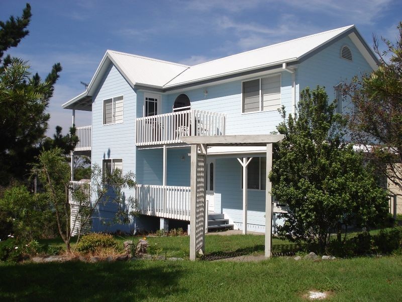35 Pyang Avenue, Malua Bay NSW 2536