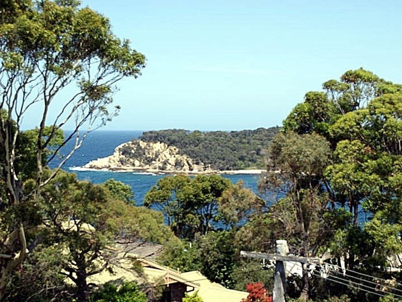 35 Pyang Avenue, Malua Bay NSW 2536