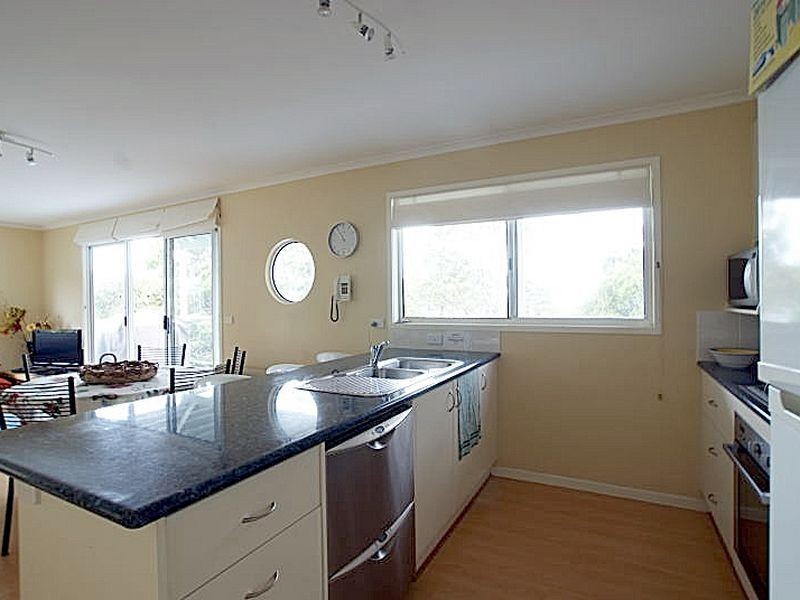 35 Pyang Avenue, Malua Bay NSW 2536