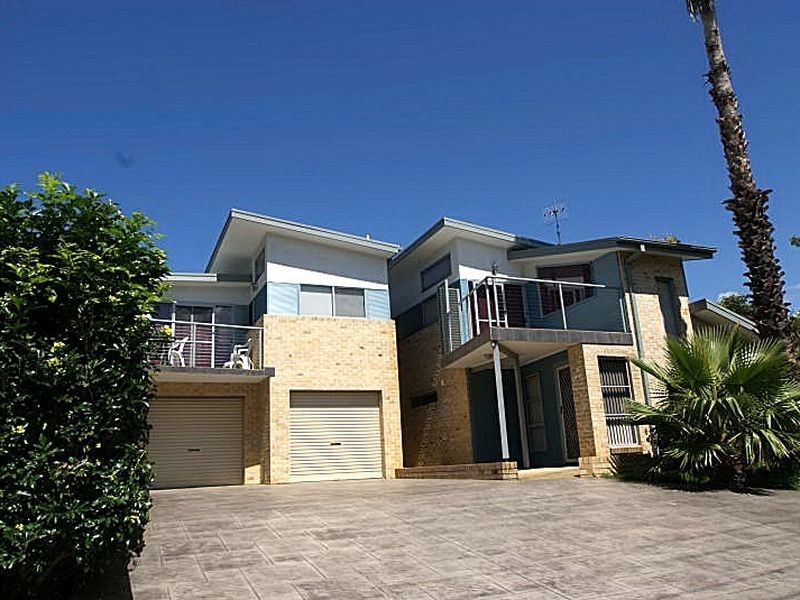 1/13 Edward Road, Batehaven NSW 2536