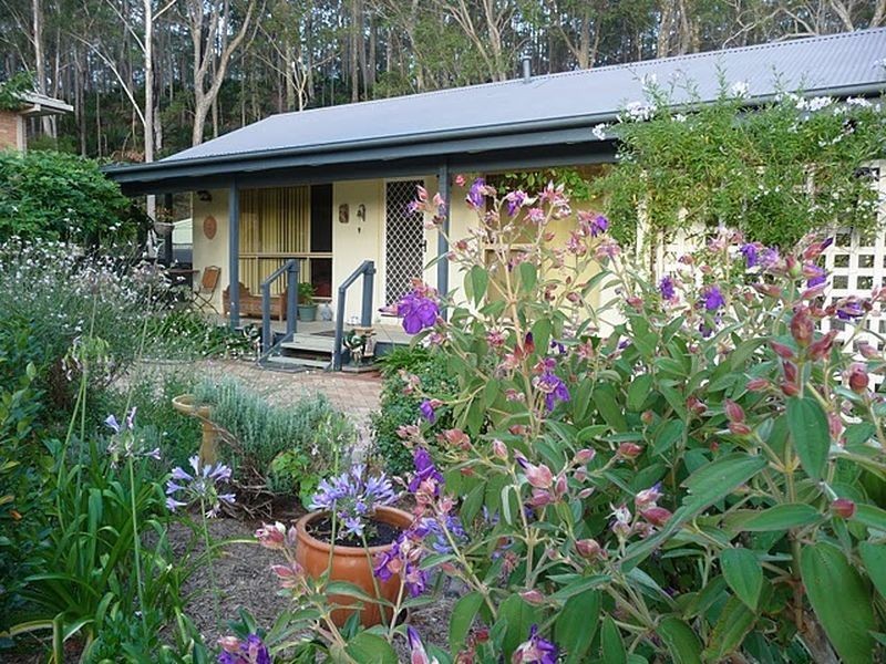 63 Maloneys Drive, Maloneys Beach NSW 2536