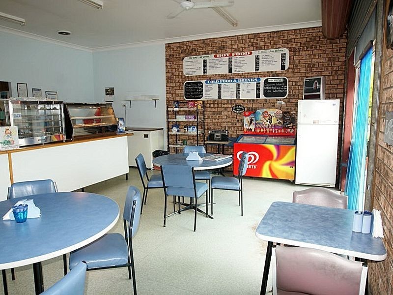 2/13 Hughes Street, Batemans Bay NSW 2536