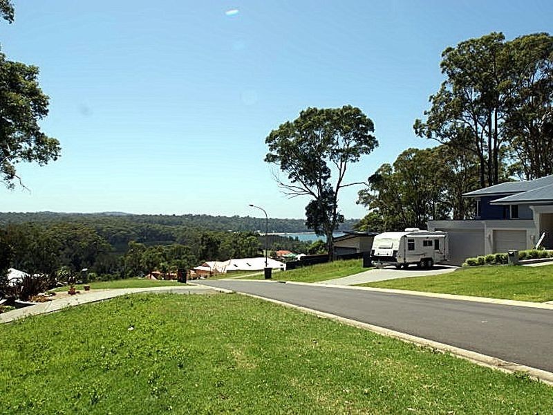 13 Michener Court, Long Beach NSW 2536