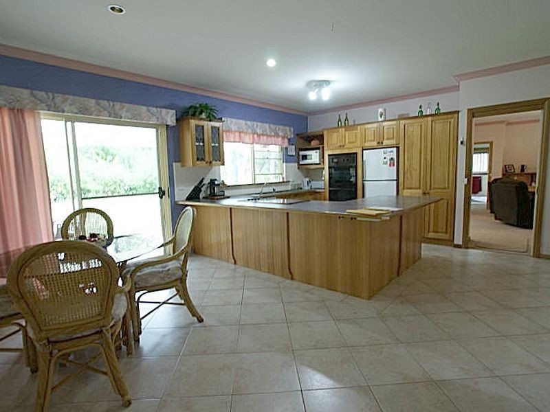 1 Kauzal Crescent, Surf Beach NSW 2536