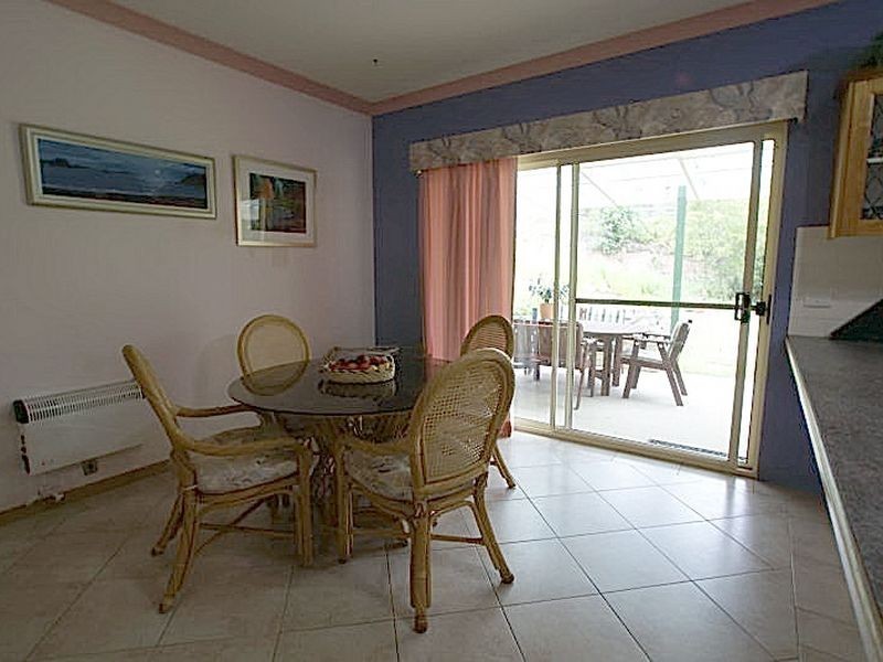 1 Kauzal Crescent, Surf Beach NSW 2536