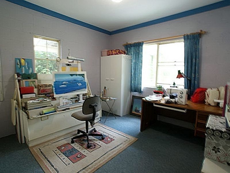 1 Kauzal Crescent, Surf Beach NSW 2536