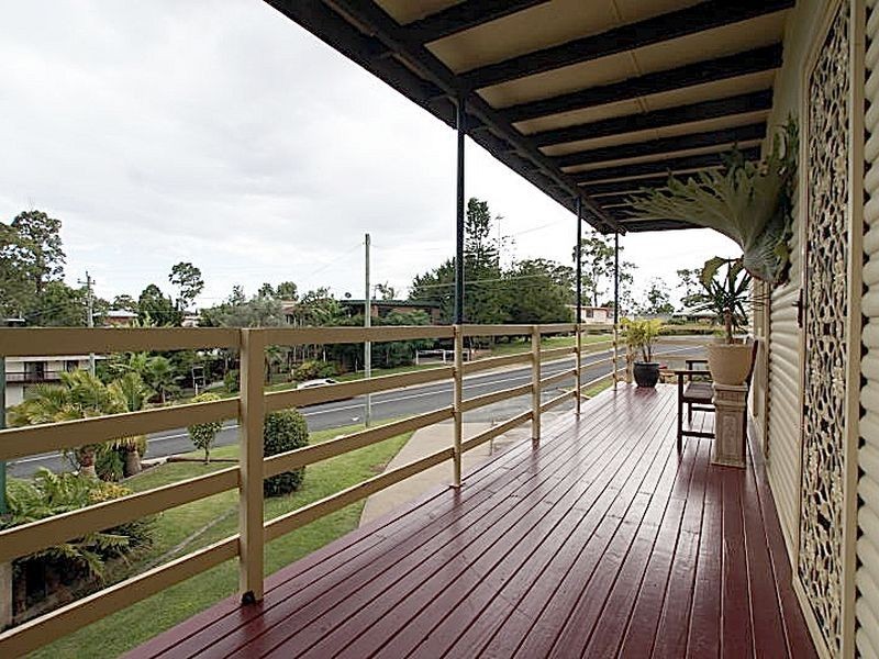 2 Wallarah Street, Surfside NSW 2536