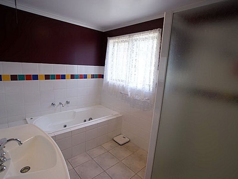 46 Vista Avenue, Catalina NSW 2536