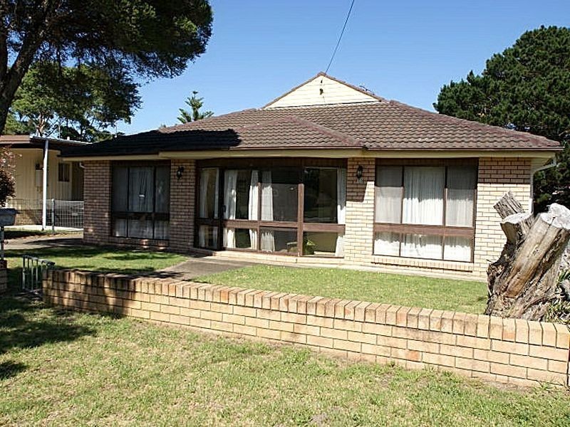 71 Ainslie Parade, Tomakin NSW 2537
