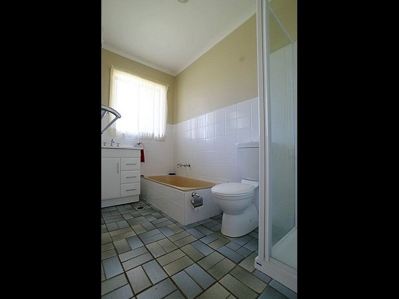 71 Ainslie Parade, Tomakin NSW 2537