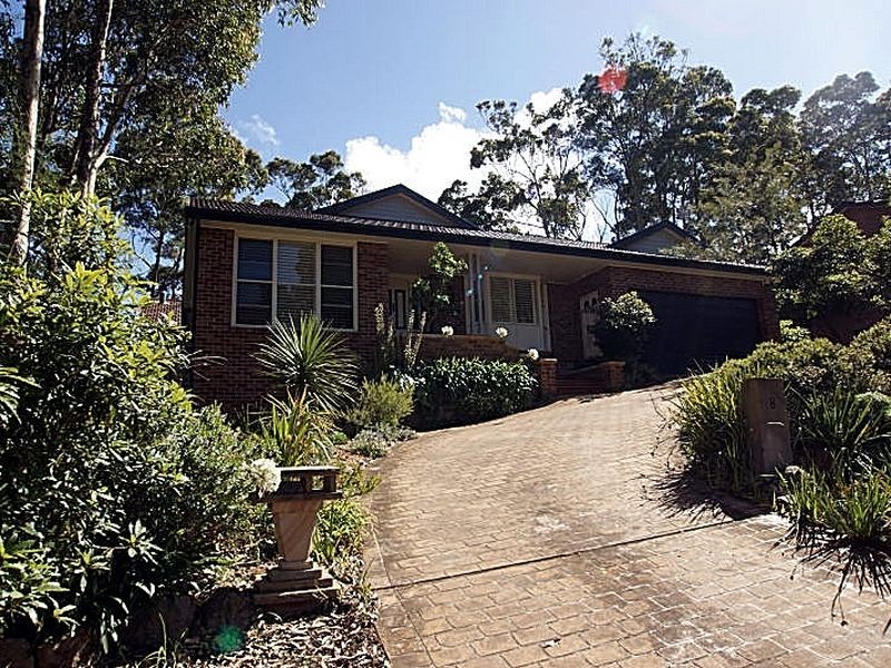 8 Beechwood Court, Sunshine Bay NSW 2536