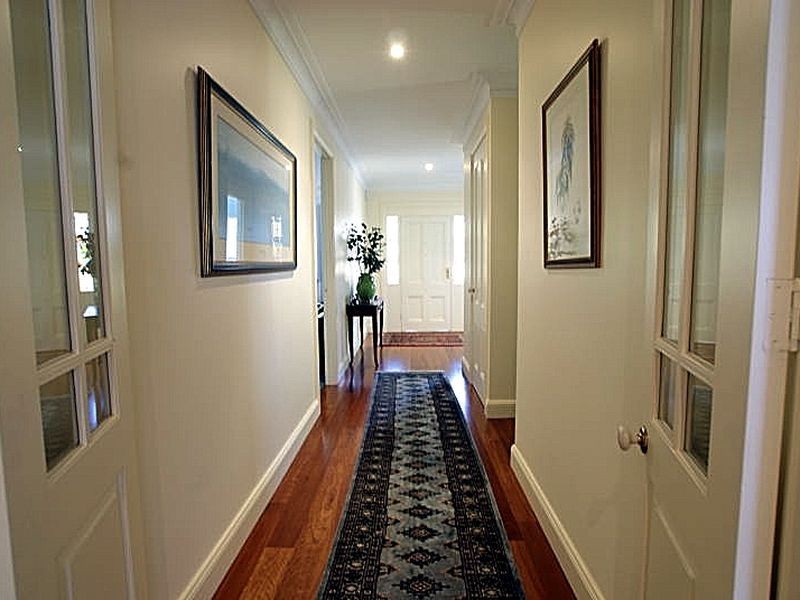 8 Beechwood Court, Sunshine Bay NSW 2536