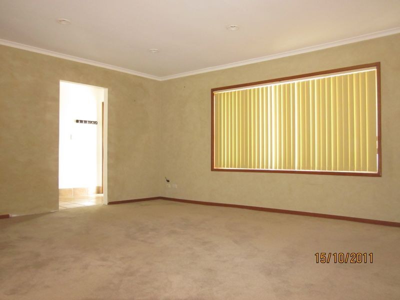 20 Pacific Road, Surf Beach NSW 2536