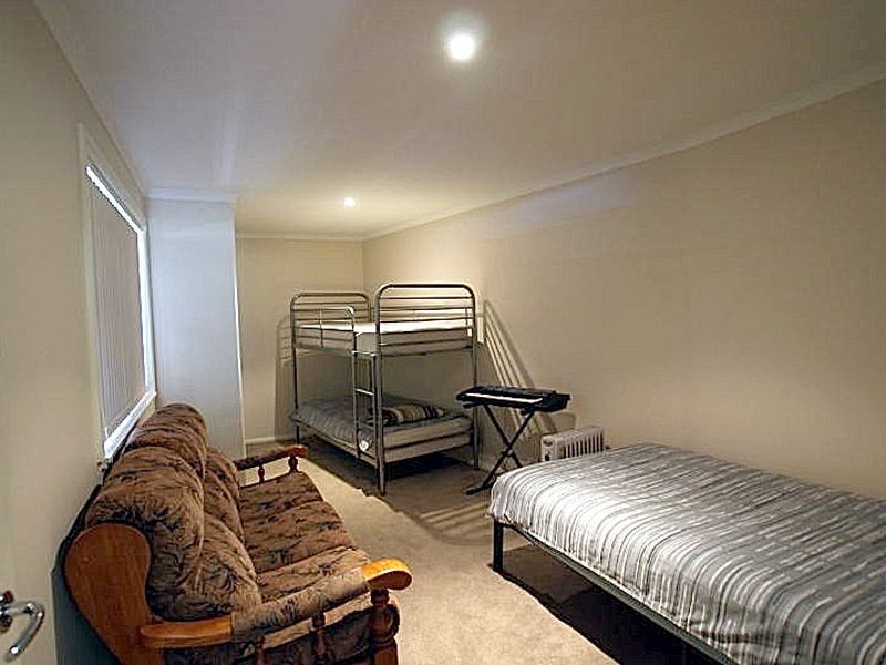 7 Tinarra Close, Lilli Pilli NSW 2536