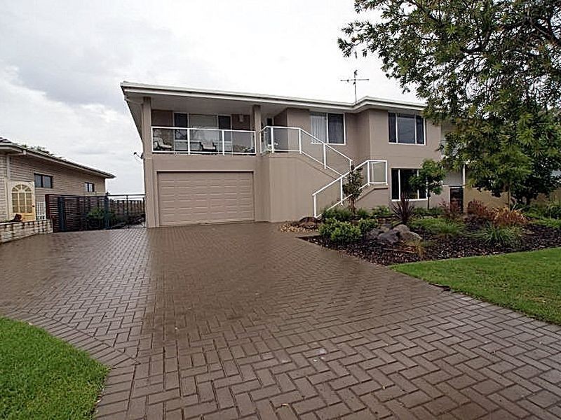 60 Myamba Parade, Surfside NSW 2536