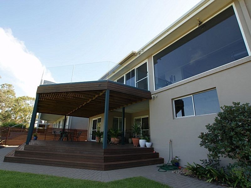 60 Myamba Parade, Surfside NSW 2536