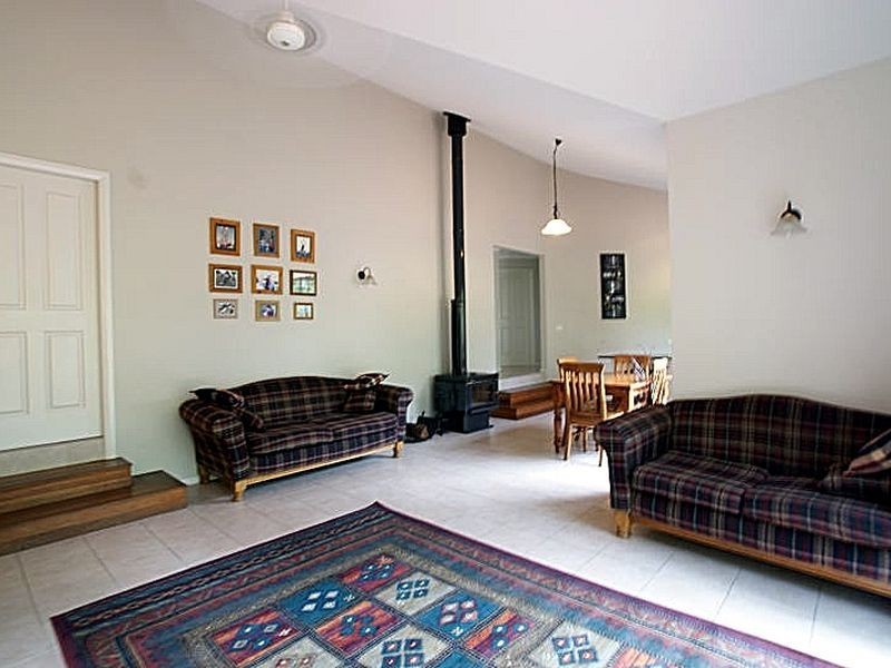 5 Burri Palm Way, Surfside NSW 2536