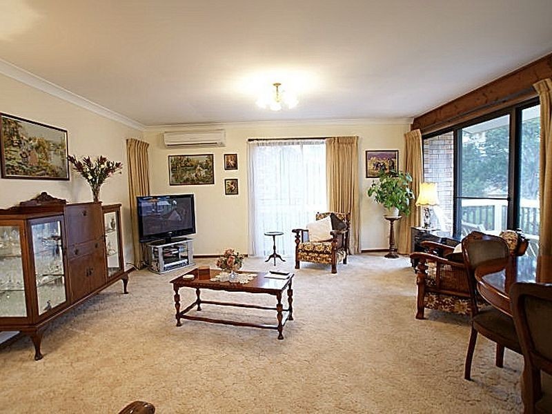 6 Parker Avenue, Surf Beach NSW 2536