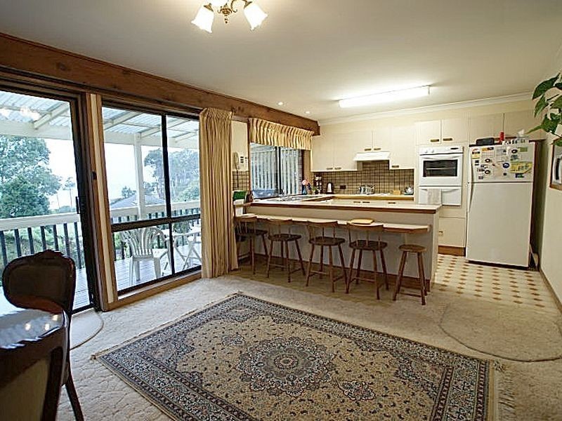 6 Parker Avenue, Surf Beach NSW 2536