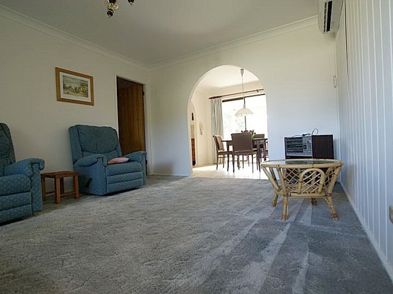 15 Foam Street, Surfside NSW 2536