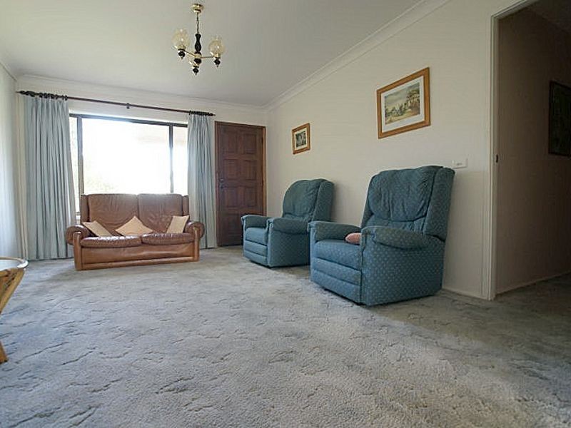 15 Foam Street, Surfside NSW 2536